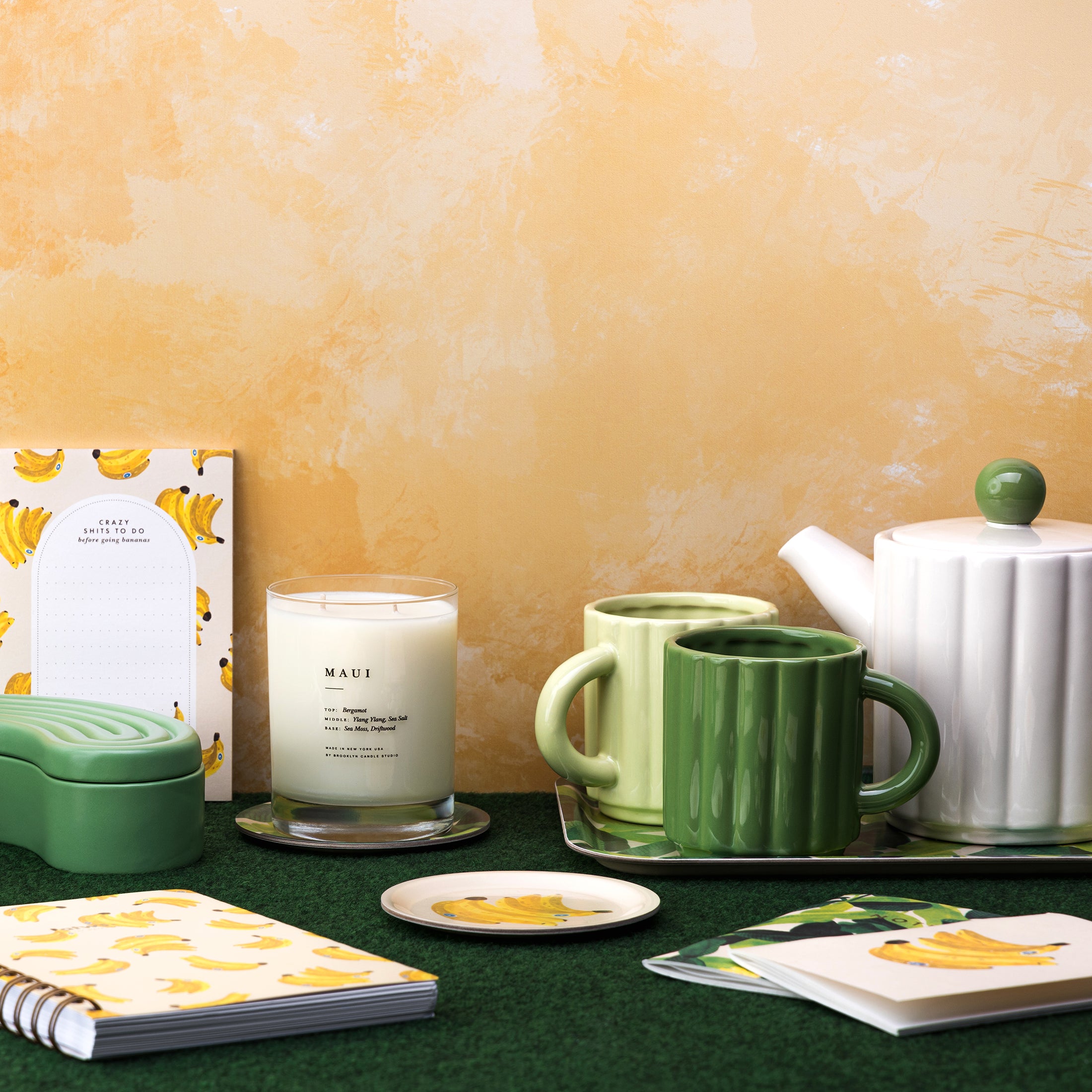 Herring & Bones - Concept Store Joyeux - All The Ways To Say - Plateaux - Lot de 2 mini plateaux "Bananas"