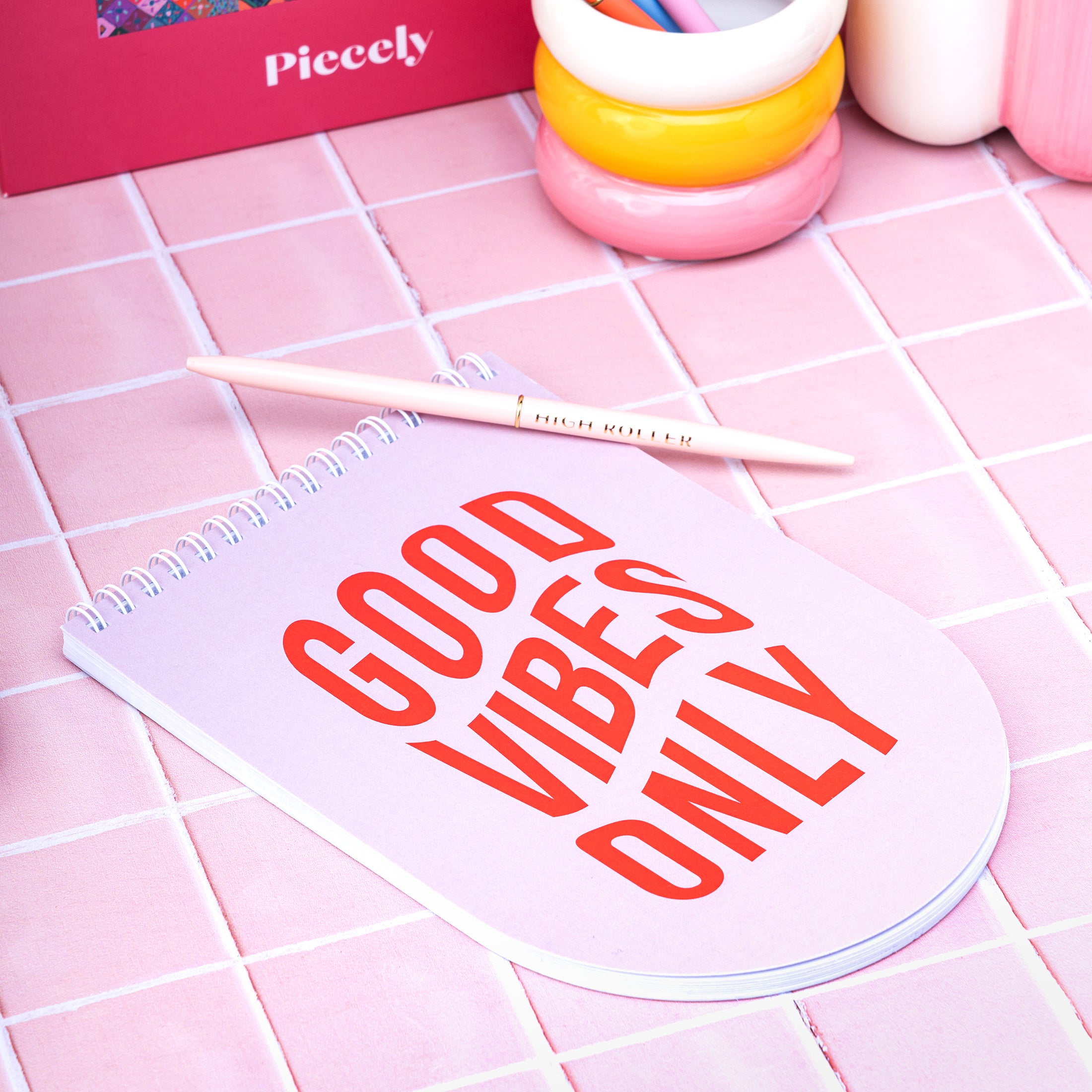 Herring & Bones - Concept Store Joyeux - Papier and Co. - Carnets - Carnet à spirale "Good Vibes Only"