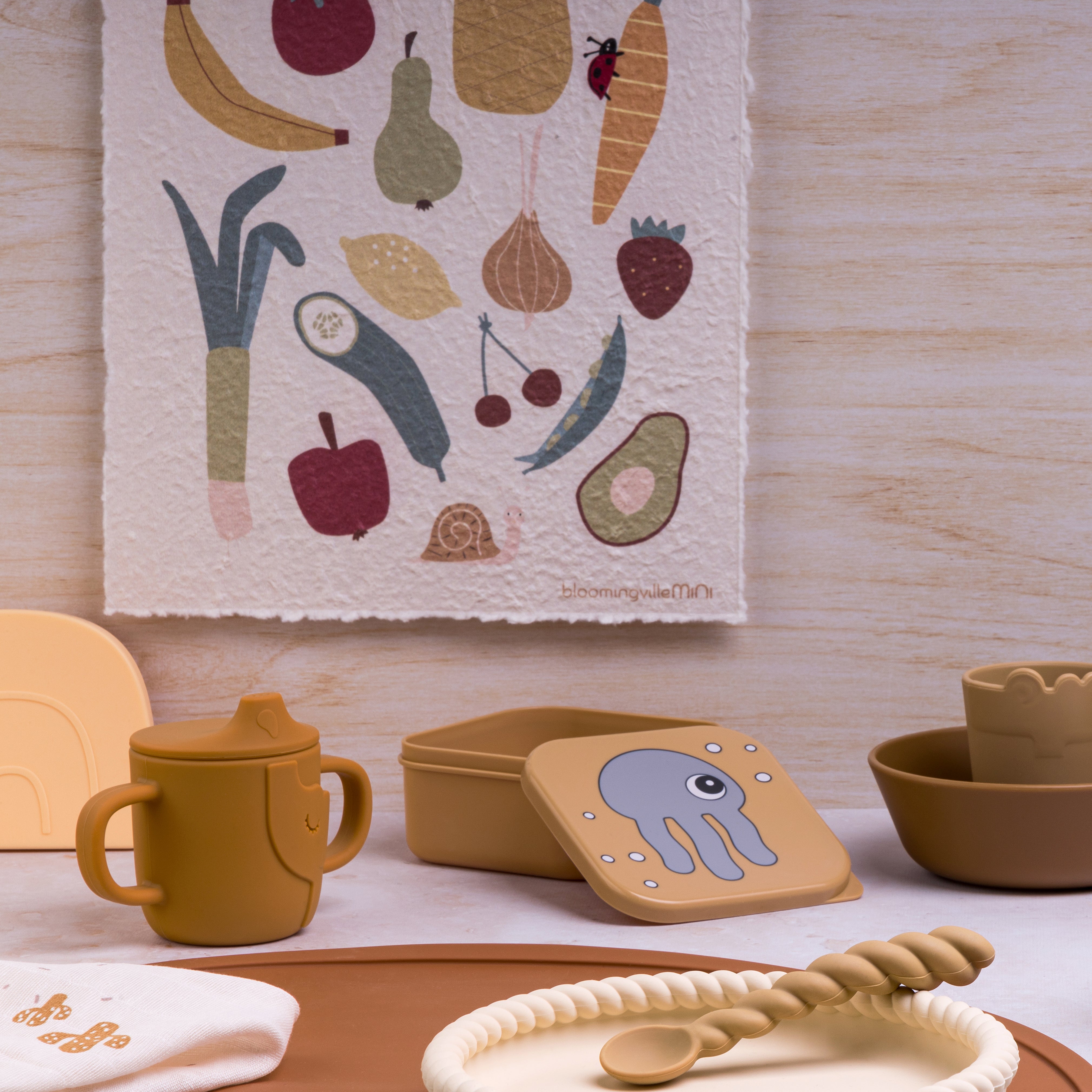 Herring & Bones - Concept Store Joyeux - OYOY Mini - Ensembles - Ensemble assiette et bol en silicone "Mellow"