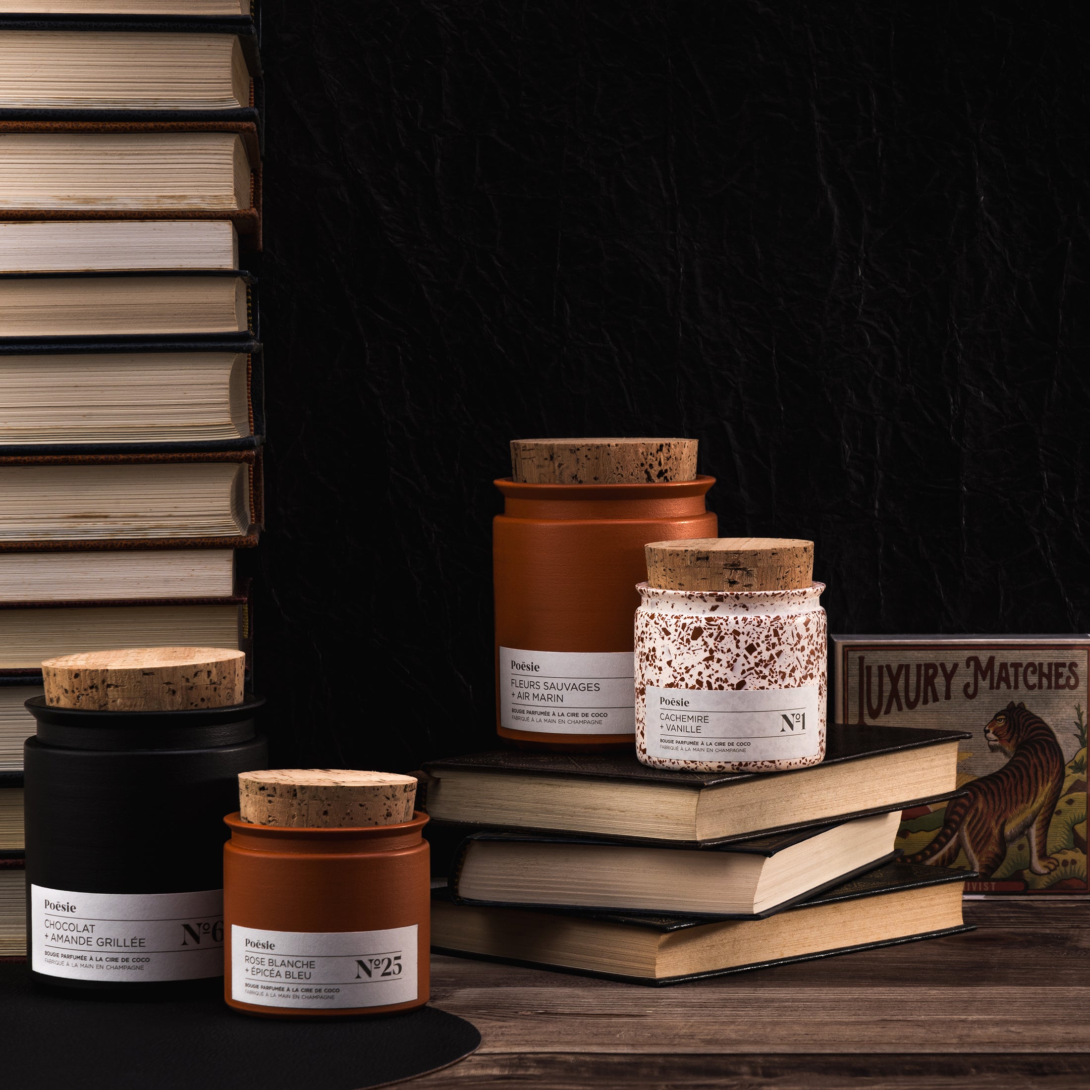 Herring & Bones - Concept Store Joyeux - With Poésie - Bougies Parfumées - Grande bougie parfumée Fleurs Sauvages + Air Marin