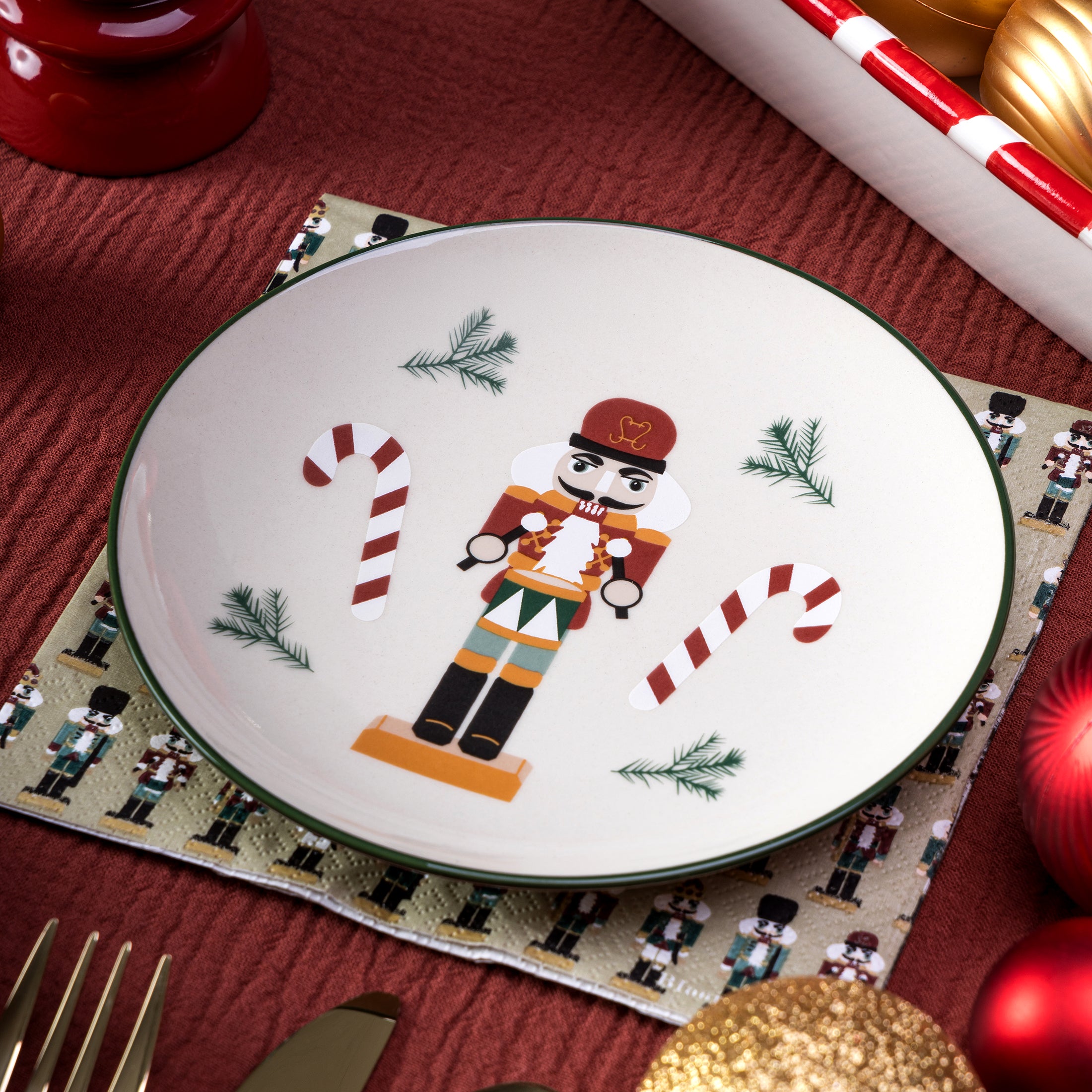 Herring & Bones - Concept Store Joyeux - Bloomingville - Assiettes - Lot de 2 assiettes de Noël "Jolly"