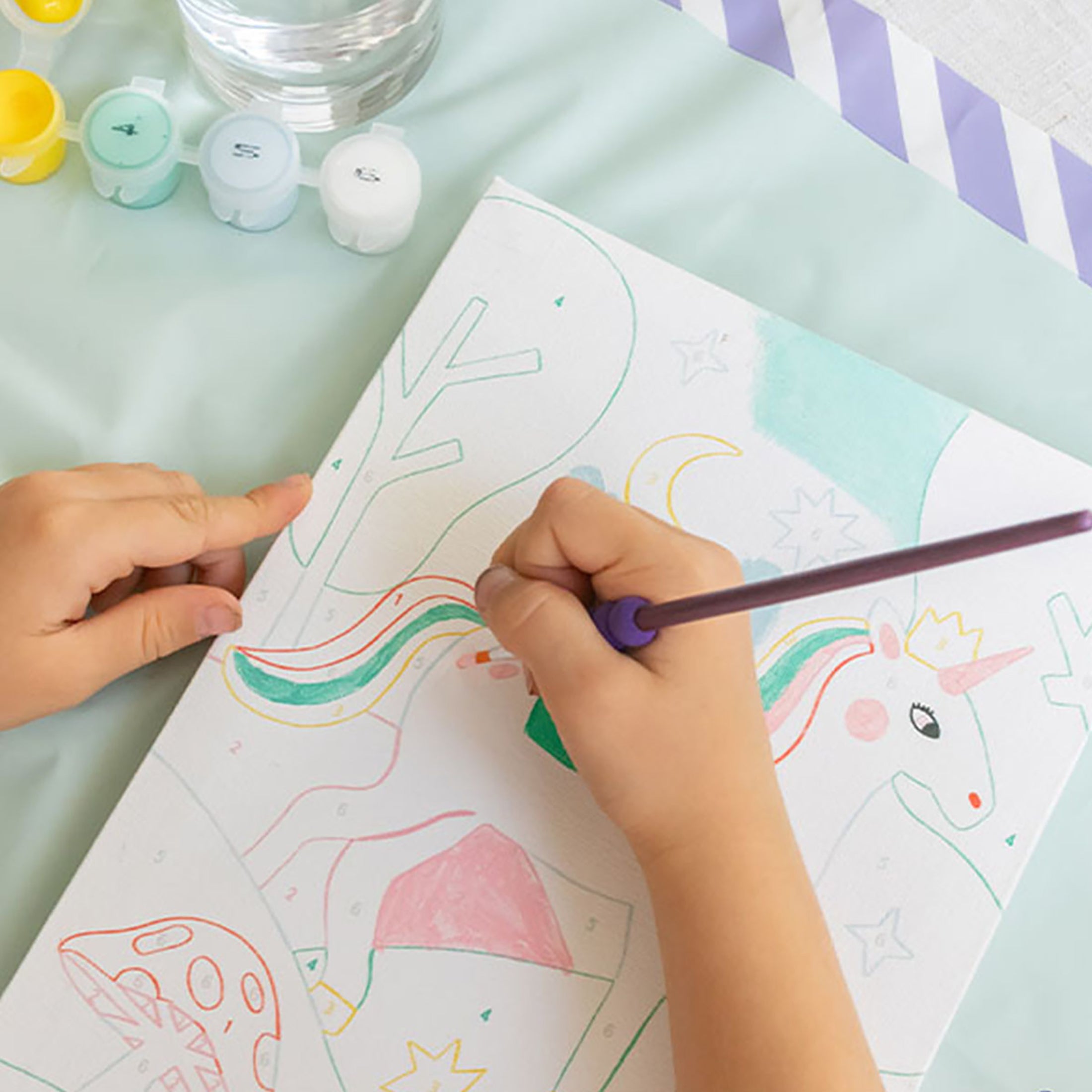 Herring & Bones - Concept Store Joyeux - La Petite Epicerie - DIY - Coffret de peinture au numéro pour enfant "Licorne et Piou"