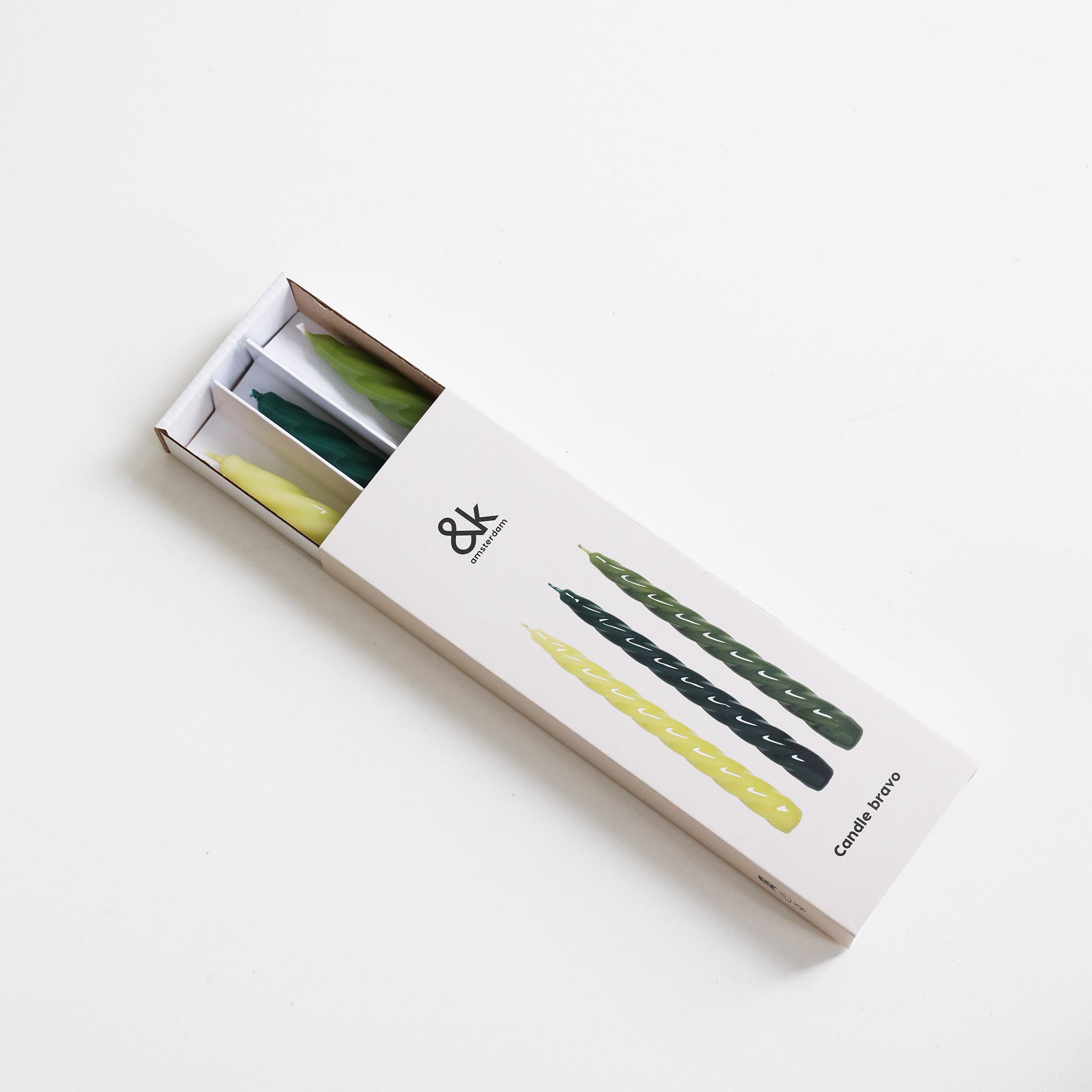 Herring & Bones - Concept Store Joyeux - &klevering - Bougies Déco - Coffret de 3 bougies "Bravo"